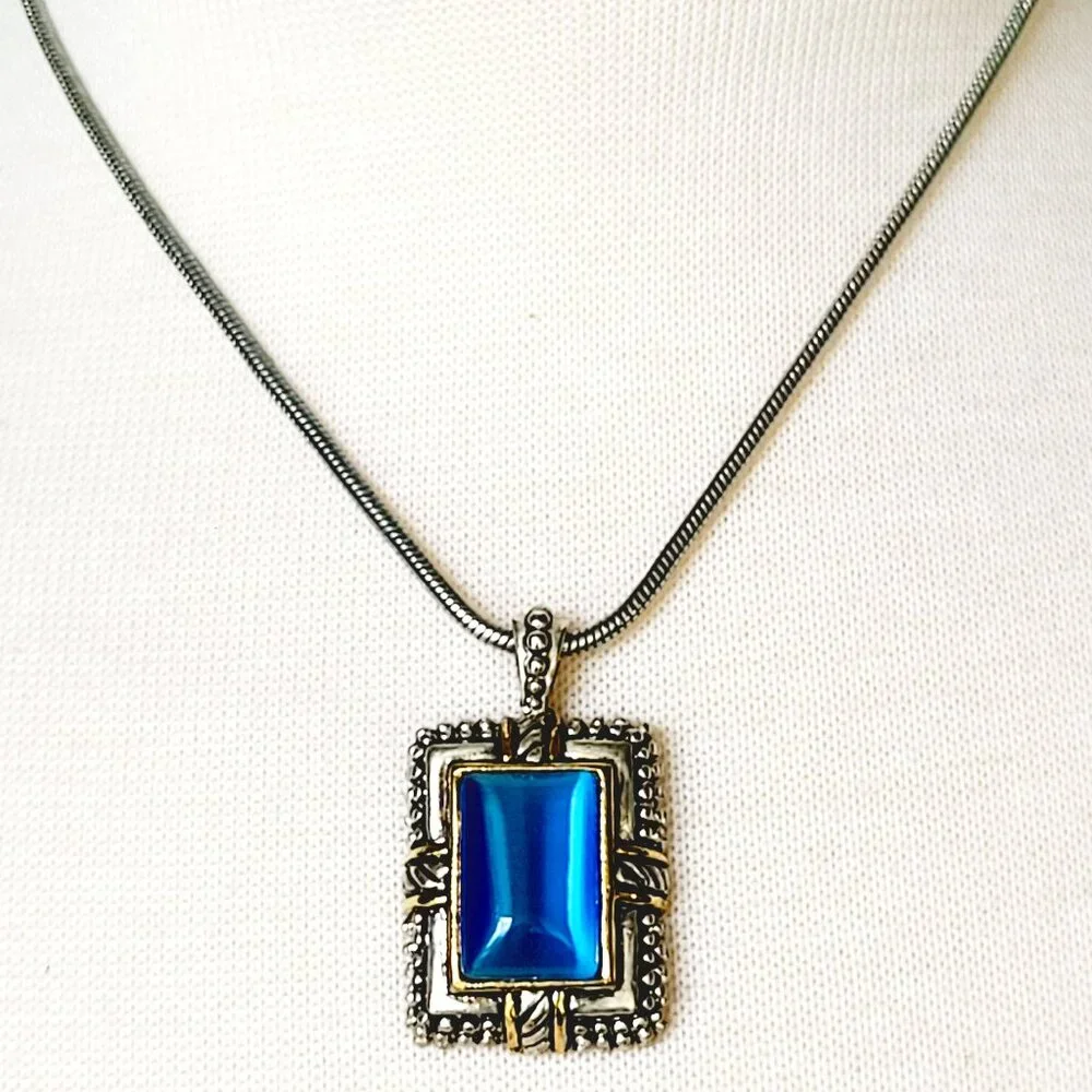 Silver & Gold Tone Pendant Snake Choker Necklace Filigree Gold tone accents - Picture 2 of 9